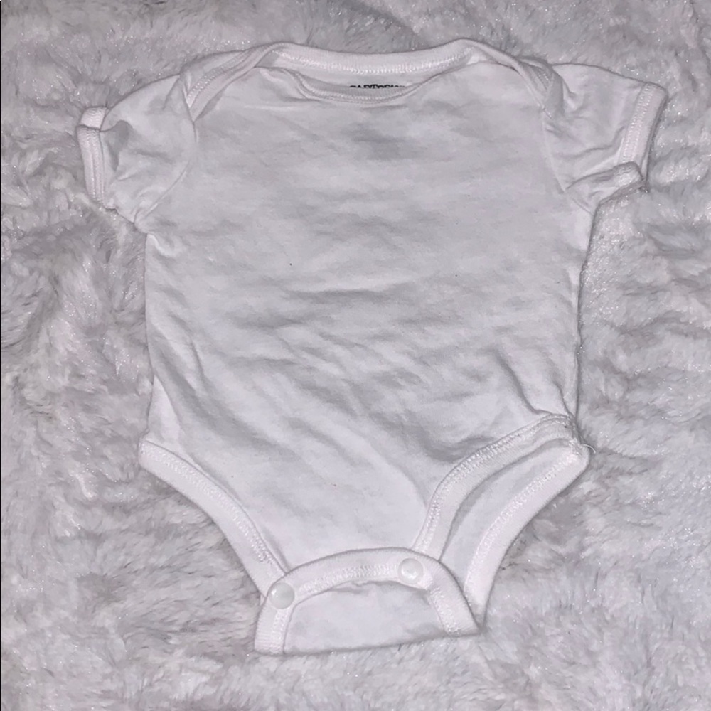 (3 for$10) carters white bodysuit gender neutral